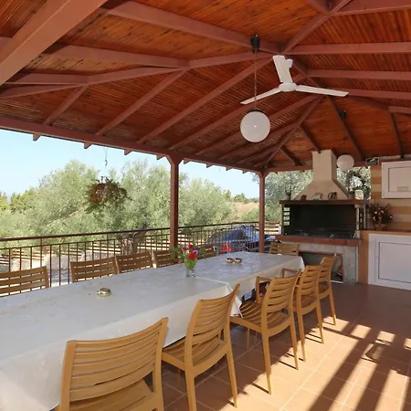 Holiday home Melimaria2 Pefkochori