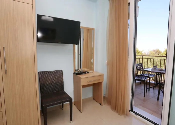 Дом отдыха Melimaria2 *