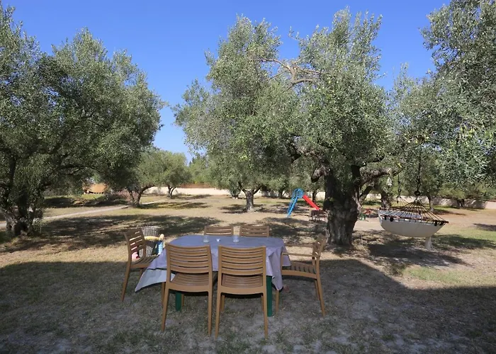 Дом отдыха Melimaria2 *